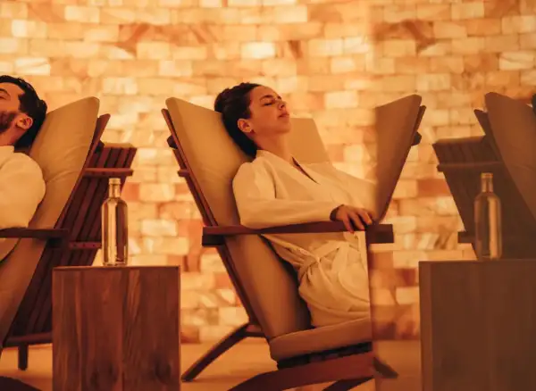 joali-being-transformational-spaces-salt-inhalation-room_1450x1000px